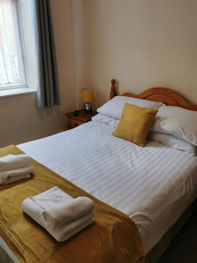 Leverdale Hotel Blackpool Bagian luar foto