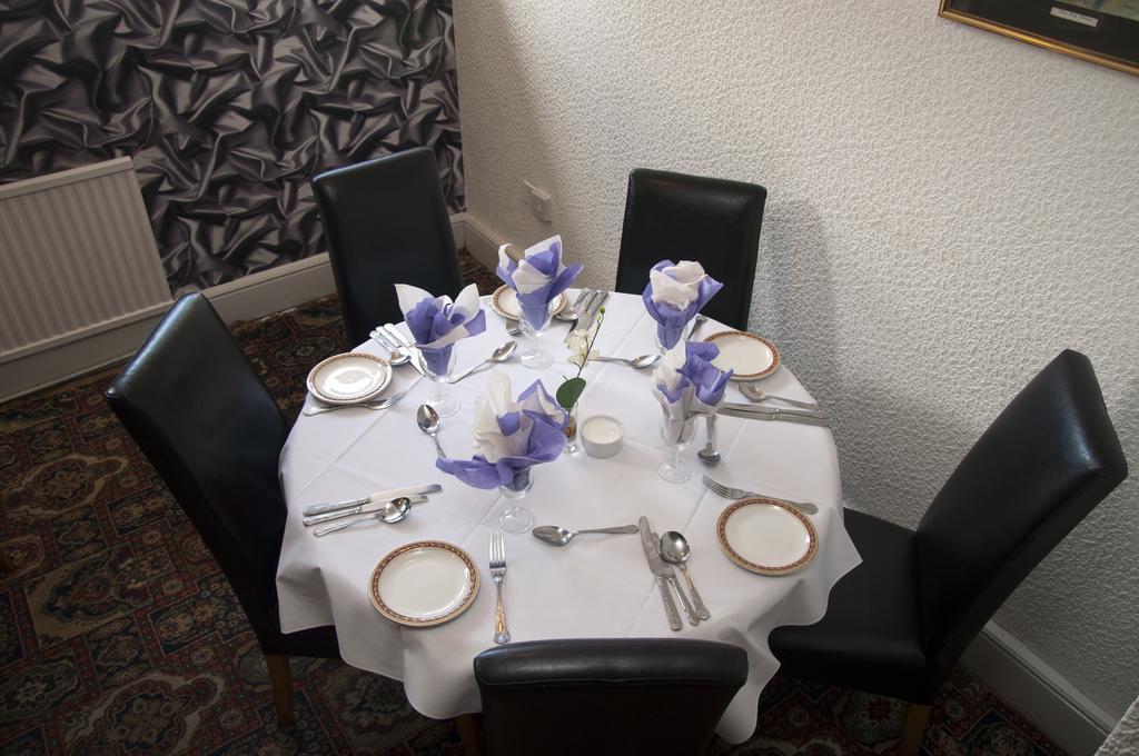 Leverdale Hotel Blackpool Bagian luar foto