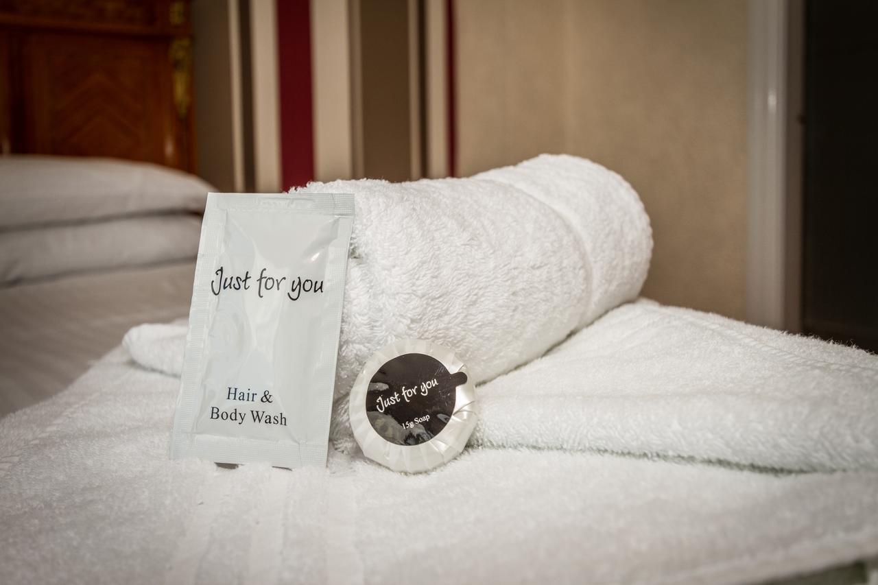 Leverdale Hotel Blackpool Bagian luar foto